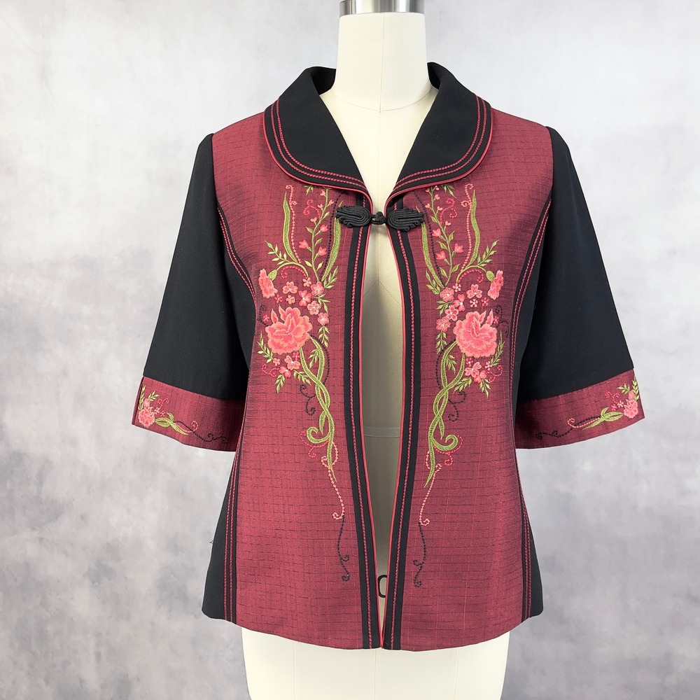 Womens Embroidered Asian Style‎ Jacket Size 40 US M Floral Kimono Tang Feminine